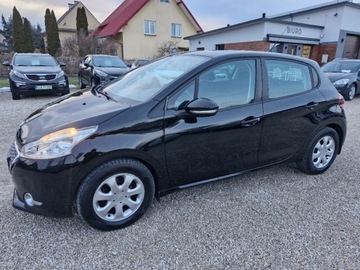 Peugeot 208 I Hatchback 3d 1.2 VTI 82KM 2012 Peugeot 208 Sliczny 1.2 benzyna 255tys km zarejestrowany Bogata wersja g, zdjęcie 3