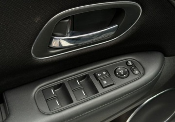 Honda HR-V II SUV Facelifting 1.5 i-VTEC 130KM 2019 Honda HR-V 1.5 Benzyna 130KM, zdjęcie 11