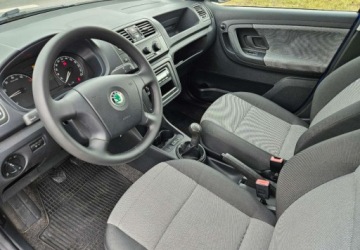 Skoda Fabia II Kombi 1.4 i 16V 85KM 2009 Skoda Fabia 1.4MPi 86KM Kombi Klima 1.4 Benzyna 86KM, zdjęcie 6