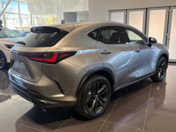 Lexus NX II SUV Facelifting 2.5 350h 200KM 2026 LEXUS NX 350h Prestige 2.5 Hybrid AWD Suv 200KM 2026, zdjęcie 3