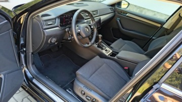 Skoda Superb III Scout 2.0 TDI SCR 200KM 2023 Skoda Superb Combi 2.0TDI 200KM 4x4 ACC Hak Matrix, zdjęcie 9