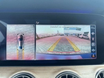 Mercedes Klasa E W213 Coupe Facelifting 2.0 E220d 194KM 2020 Mercedes-Benz Klasa E E 220 d 4MATIC Coupe AMG Panorama Burmester Wide, zdjęcie 21