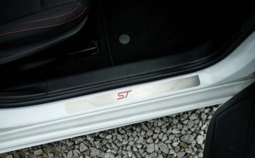 Ford Focus III Kombi Facelifting 1.5 TDCi 120KM 2018 Ford Focus 1.5 TDCI 120KM St-Line Mk4 Navi PDC Lane Asist Radar Led 1.5, zdjęcie 35