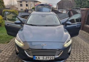 Ford Focus IV Kombi 1.0 EcoBoost 125KM 2019 Ford Focus Ful LED Zadbane Pierwszy wlasciciel Serwis ASO Niski przebieg P, zdjęcie 14