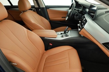 BMW Seria 5 G30-G31 2021 BMW 5 530e xDrive, Salon Polska, Serwis ASO, 4X4, zdjęcie 6