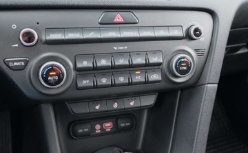 Kia Sportage III SUV Facelifting 1.7 CRDi 115KM 2016 Kia Sportage 1,7 CRDI 115 KM BI-Xenon Nawigacja Kamera asystent 1.7 Diesel, zdjęcie 31