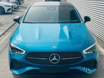 Mercedes CLA C118/X118 Coupe Facelifting 1.3 200 163KM 2025 MERCEDES-BENZ CLA 200 AMG Line Sedan 1.3 (163KM) 2025, zdjęcie 1