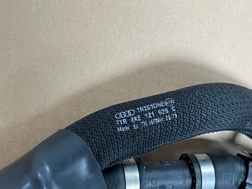 AUDI E-TRON 55 PŘÍVOD VODY Z ČIDLEM 4KE121036C