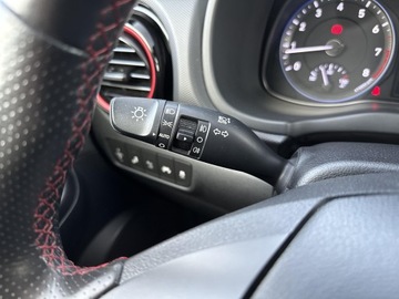 Hyundai Kona I Crossover 1.6 T-GDI 177KM 2018 Hyundai Kona 1.6 T-GDI Style 4WD DCT I (2017-2023), zdjęcie 25