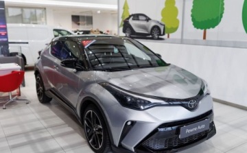 Toyota C-HR I Crossover Facelifting 2.0 Hybrid Dynamic Force 184KM 2023 Toyota C-HR 2.0 Hybrid GR Sport 2.0 Hybryda 184KM, zdjęcie 3