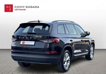Skoda Kodiaq I SUV Facelifting 2.0 TDI SCR 150KM 2022 Skoda Kodiaq Kodiaq 2.0 TDI 4x2 Ambition DSG - diesel, naped przedni, 5 dr, zdjęcie 4