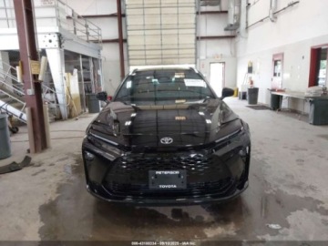 Toyota 2025 Toyota Crown Signia Limited 2025 2.5l 2.5 Hybryda 188KM, zdjęcie 7