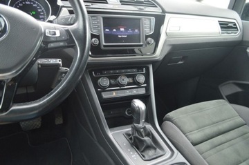 Volkswagen Touran III 1.6 TDI 110KM 2016 Volkswagen Touran 1.6 TDI BMT Comfortline, Serwis ASO, FV VAT MARZA 1.6, zdjęcie 17