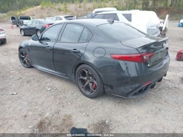 Alfa Romeo Giulia II 2023 Alfa Romeo Giulia Quadrifolgio, 2023r., 2.9L 2.9 Benzyna 505KM, zdjęcie 3
