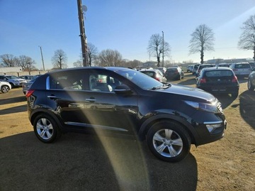 Kia Sportage III SUV 2.0 DOHC 163KM 2011 Kia Sportage 2.0 163 klimatronik, parktronik, zdjęcie 5
