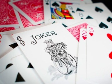 ИГРОВЫЕ КАРТЫ ВЕЛОСИПЕД СТАНДАРТНЫЙ С ЗОЛОТОЙ ОБОРУДОВАНИЕМ КРАСНЫЕ/СИНИЕ