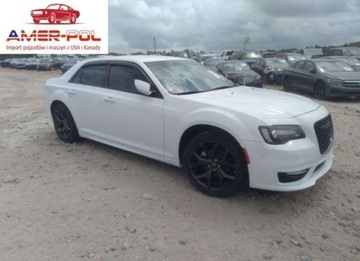 Chrysler 300C II 2022 Chrysler 300 Touring L 2022 3.6l 3.6 Benzyna 292KM