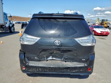 Toyota Sienna III 2020 Toyota Sienna SE 2020 3.5 Benzyna 296KM, zdjęcie 2