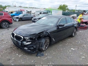 BMW Seria 5 G90-91 2023 BMW Seria 5 540i xDrive 2023 3.0l 3.0 Benzyna 335KM, zdjęcie 1