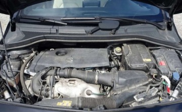 Mercedes Klasa B W246 Sports Tourer 180 BlueEFFICIENCY 122KM 2015 Mercedes-Benz Klasa B 180 1.6 122KM LIFT Automat Full LED Skora Niski prze, zdjęcie 31