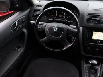 Skoda Yeti Minivan 1.2 TSI 105KM 2012 Skoda Yeti 1.2 TSI, 1. Właściciel, DSG, Navi, zdjęcie 6