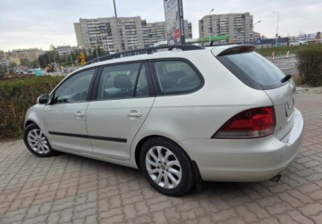 Volkswagen Golf VI Variant 1.2 TSI 105KM 2011 Volkswagen Golf Wzorowy - Klimatronik - Navi - Salon Polska 1.2 Benzyna, zdjęcie 3