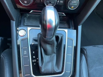 Volkswagen Passat B8 Variant 1.6 TDI BlueMotion Technology 120KM 2018 Volkswagen Passat 1.6 diesel 120 KM automat R-line zarej w PL zadbany, zdjęcie 22