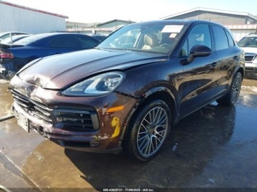 Porsche Cayenne III 2020 Porsche Cayenne Cayenne 2020, 3.0L V6 335KM, 4x4, od ubezpieczalni 3.0, zdjęcie 2