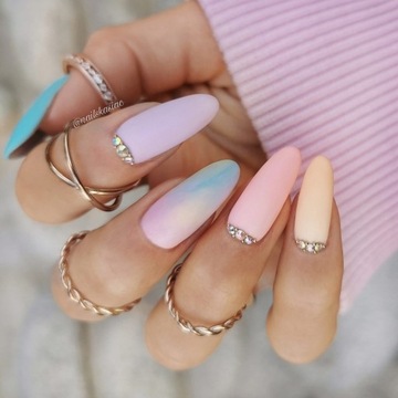 CLARESA UV/LED ГИБРИДНЫЙ ЛАК-ЛЕНДЕНЦЕВЫЙ ВЫБОР