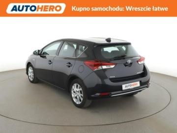 Toyota Auris II Hatchback 5d Facelifting 1.8 Hybrid 136KM 2016 Toyota Auris led hybryda automat navi auto klima, zdjęcie 3