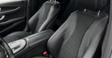 Mercedes Klasa E W214 Sedan 2.0 220d 197KM 2023 Mercedes-Benz Klasa E SalonPL AMG Line Multibeam LED Kamera360 Burmester F, zdjęcie 10