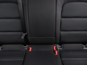 Audi A4 B8 Avant Facelifting 2.0 TDI 112g 136KM 2013 Audi A4 2.0 TDI, Klima, Klimatronic, Parktronic, zdjęcie 7