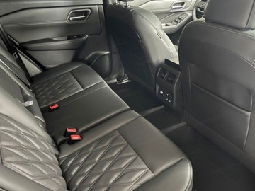 Nissan X-Trail IV 1.5 VC-T e-POWER 213KM 2025 Od ręki - Tekna e-POWER 4WD 1.5 213KM / Pakiet Premium, zdjęcie 9