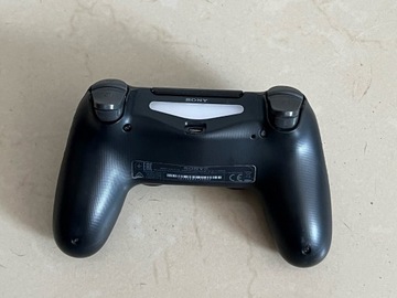 DualShock 4 Pad PS4 ЧЕРНЫЙ