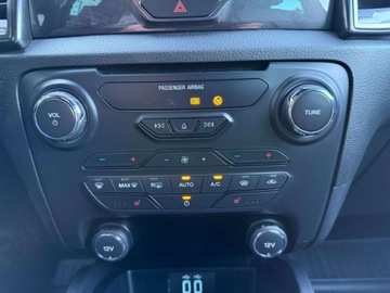 Ford Ranger V Podwójna kabina Facelifting 2019 2.0 EcoBlue 213KM 2021 Ford Ranger RadarAsystentPDCNaviLedFull OpcjaNowy Rozrzad 2.0 Diesel, zdjęcie 15