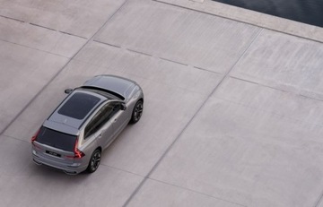 Volvo XC60 II Crossover Plug-in Facelifting 2025 2.0 T6 Plug-in hybrid 350KM 2026 Volvo XC 60 Volvo XC60 T6 Plug In Ultra Dark od reki 2.0 Hybryda Plug-in, zdjęcie 2