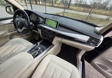 BMW X5 F15 SUV xDrive40e 313KM 2016 BMW X5 F15 X-DRIVE 4.0E LOUNGE PLUS 313ps HYBRID 2.0 Hybryda Plug-in, zdjęcie 21
