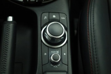 Mazda CX-3 Crossover 2.0 SKY-G 120KM 2016 Mazda CX-3 2.0 Skyactiv-G, Salon Polska, Automat, zdjęcie 15