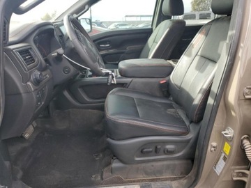Nissan Titan 2024 Nissan Titan Pro-4X 2024 5.6l 5.6 Benzyna 400KM, zdjęcie 7