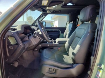 Land Rover Defender IV (L663) 2023 Land Rover Defender 90 75th Ltd Edition 2023 3.0 Benzyna 395KM, zdjęcie 7