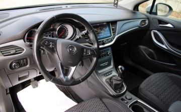 Opel Astra K Sports Tourer 1.6 CDTI 136KM 2019 Opel Astra 1.6 136KM Wyposazony Zadbany Oszczedny 1.6 Diesel 136KM, zdjęcie 13