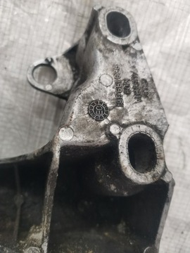 ПОДУШКА ДВИГАТЕЛЯ VW 8E0199351