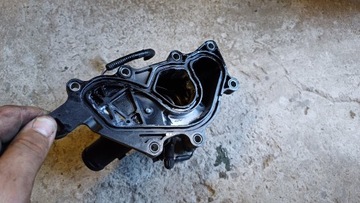 RENAULT ARKANA 1.3 TCE POUZDRO TERMOSTATU 110609301R