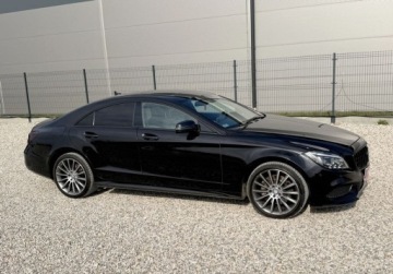 Mercedes CLS W218 Shooting Brake Facelifting 400 333KM 2015 Mercedes-Benz CLS 4x4 CLS 400 3,5 Benz 333 KM 2015r Warszawa 3.5 333KM, zdjęcie 1