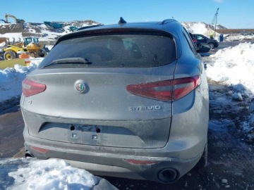 Alfa Romeo Stelvio SUV 2.0 Turbo 280KM 2019 Alfa Romeo Stelvio 2019 ALFA ROMEO STELVIO SPORT AWD 2.0 Benzyna 280KM, zdjęcie 4