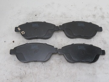 KOSTKA PŘEDNÍ OPEL CORSA D 05P1328