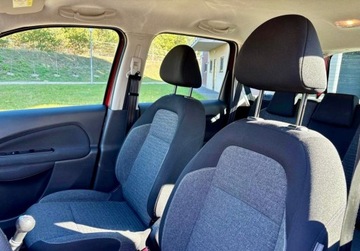 Citroen C3 Picasso 1.2 PureTech 110KM 2016 Citroen C3 Picasso bardzo ladny gotowy do jazdy ZAMIANA 1.2 Benzyna, zdjęcie 7