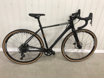 Кроссовый велосипед SERIOUS GRAVIX PRO черный 28 дюймов 51 см