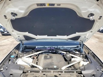 BMW X6 G06 2023 BMW X6 2023, 3.0L, 4x4, porysowany lakier 3.0 Benzyna 335KM, zdjęcie 11