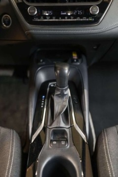 Toyota Corolla XII TS Kombi Facelifting 1.8 Hybrid 140KM 2023 Toyota Corolla 1.8 Hybrid Comfort Tech 1.8 Hybryda 140KM, zdjęcie 20